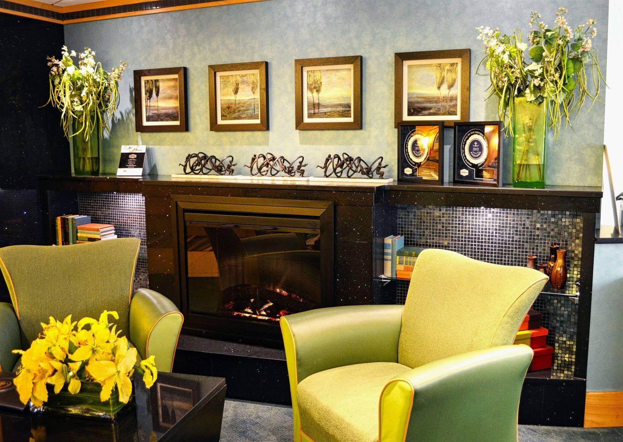 Hampton Inn By Hilton Harrisburg West Mechanicsburg Exteriör bild
