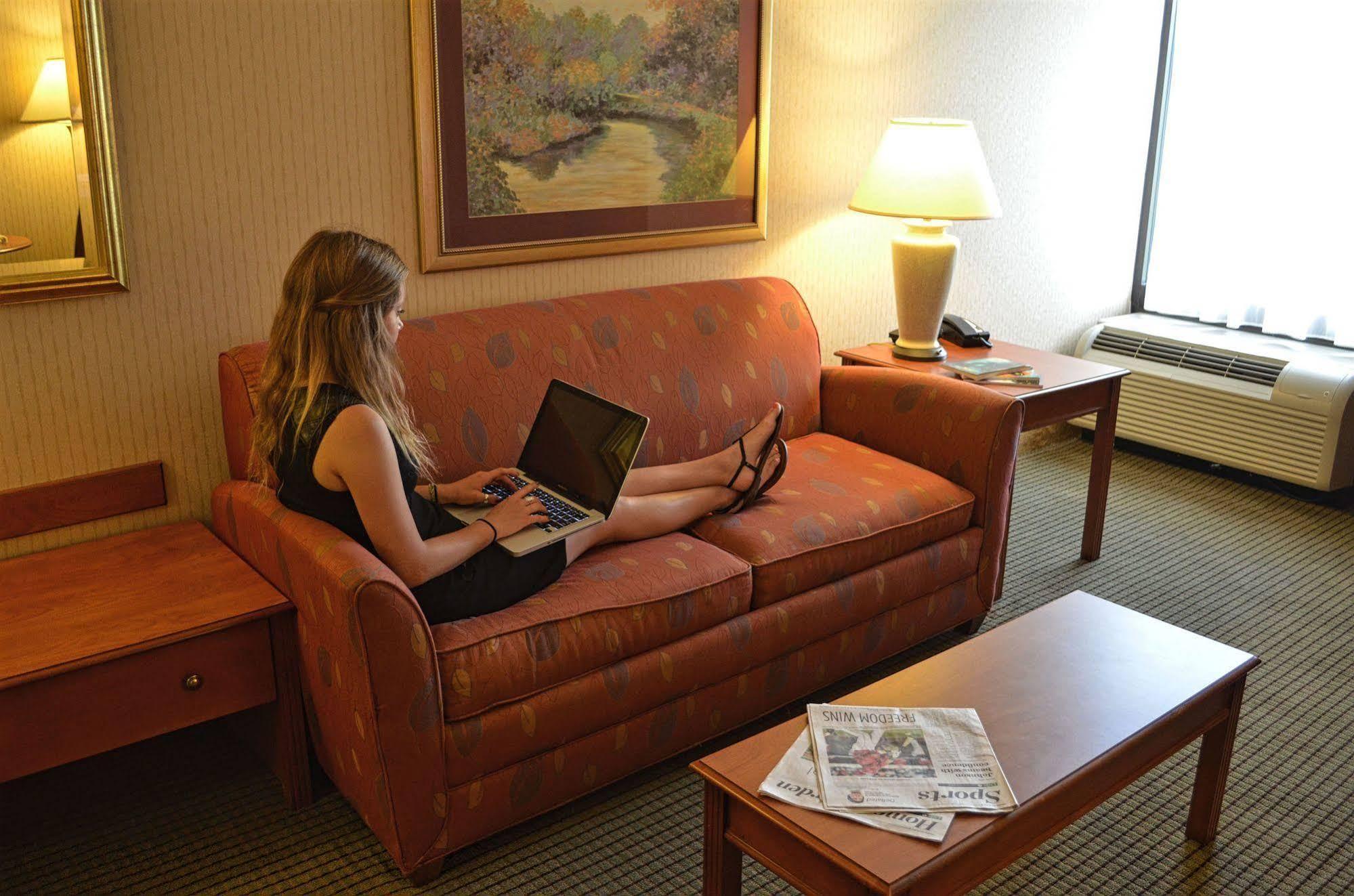 Hampton Inn By Hilton Harrisburg West Mechanicsburg Exteriör bild