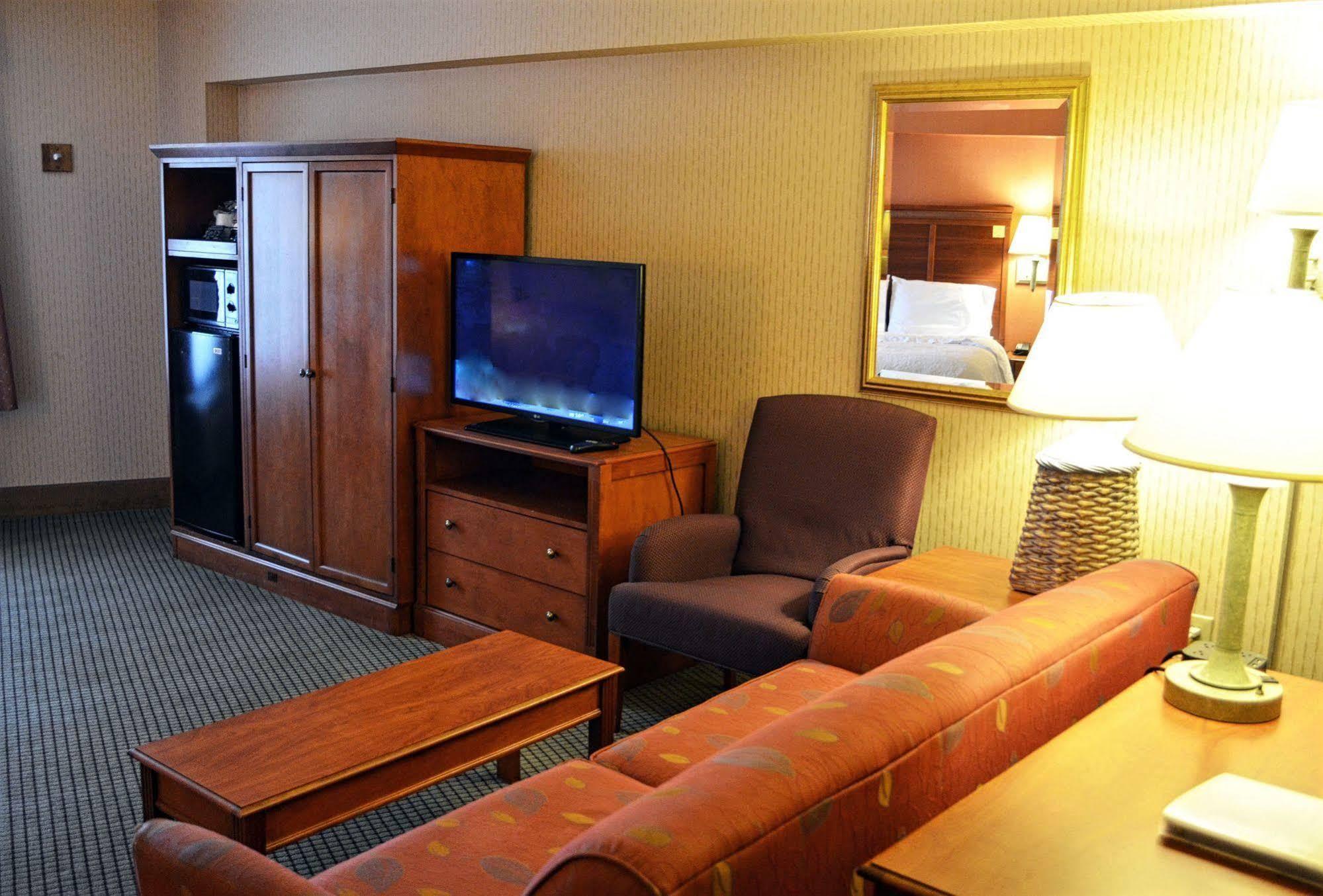 Hampton Inn By Hilton Harrisburg West Mechanicsburg Exteriör bild
