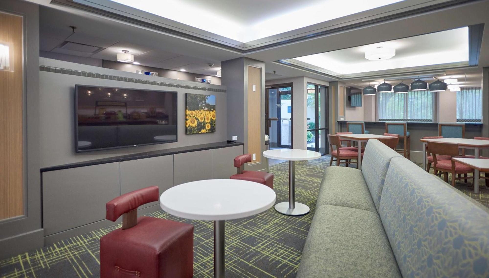 Hampton Inn By Hilton Harrisburg West Mechanicsburg Exteriör bild